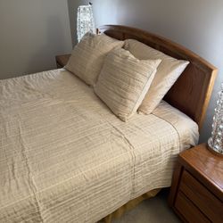 Queen Bed With Box Spring And Memory Foam Mattress