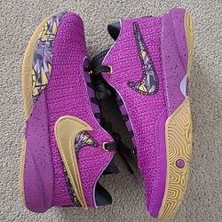 Nike LeBron 20 "Purple " Size 4.5 Youth/6wmns 