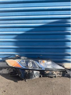 Toyota Camry 2018 2019 2020 .. 2021 2022 2023 2024 Right Side Headlight OEM