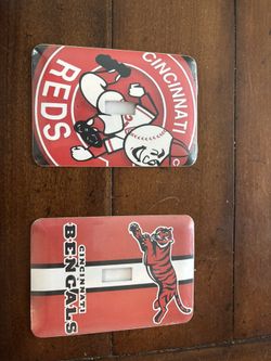 OHIO SPORTS COLLECTIBLE LIGHT SWITCH COVER