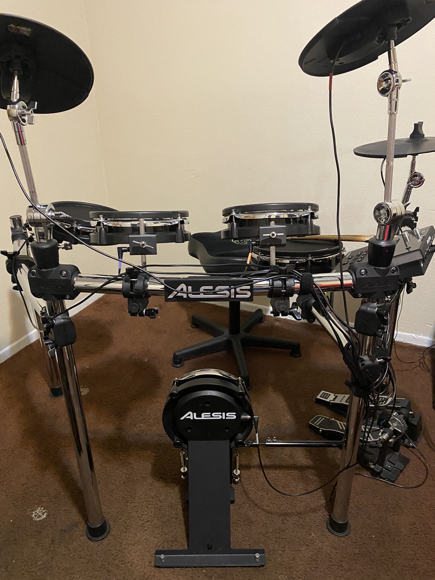 Alesis Electric Drum Set