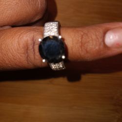 Sterling Silver Ladies Ring