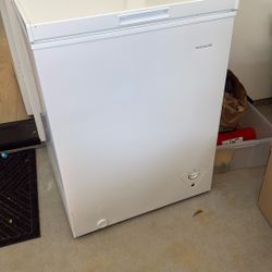 Frigidaire Freezer Chest