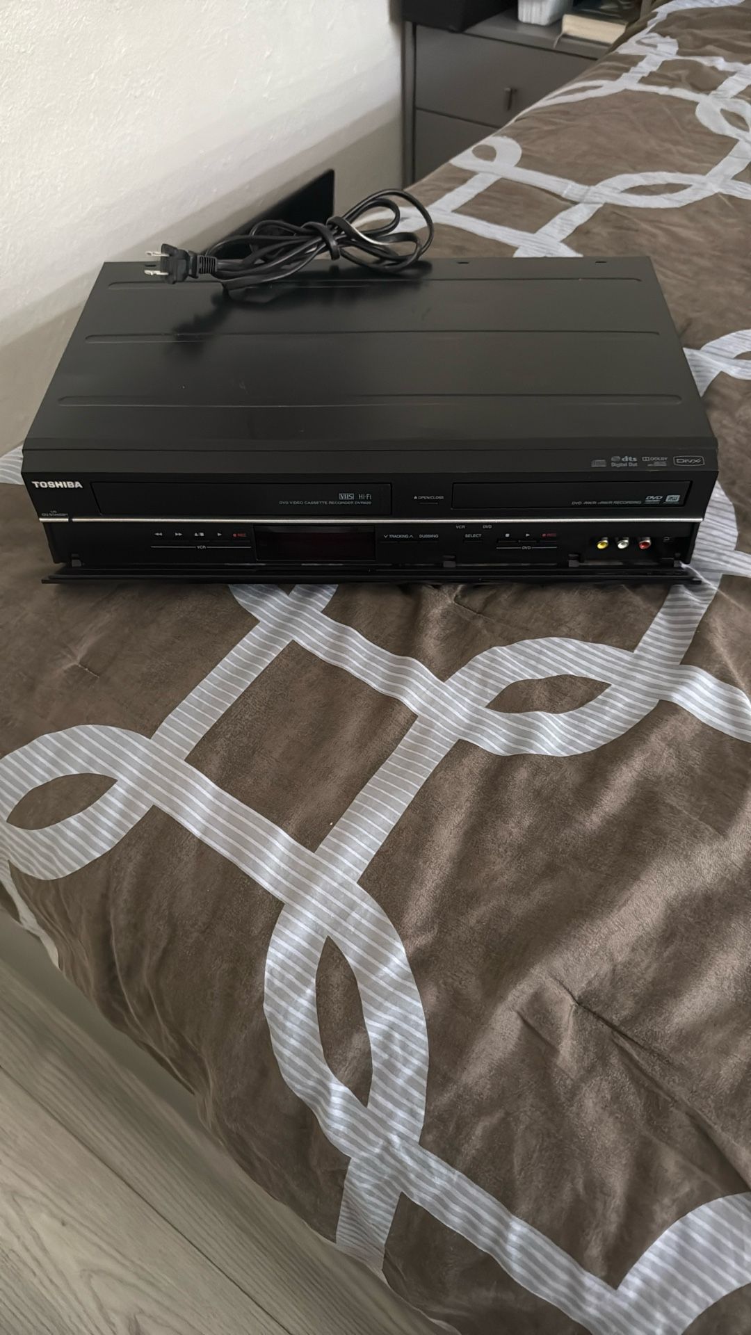 VHS Recorder And DVD Recorder, HDMI