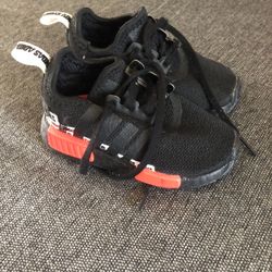 Baby Adidas Size 6 K