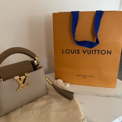 Louis Vuitton Capucines BB handbag