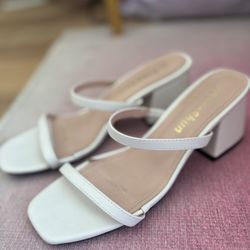 Heeled Flats
