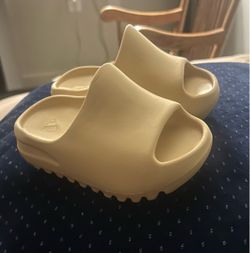 Baby Adidas Yeezy Slides