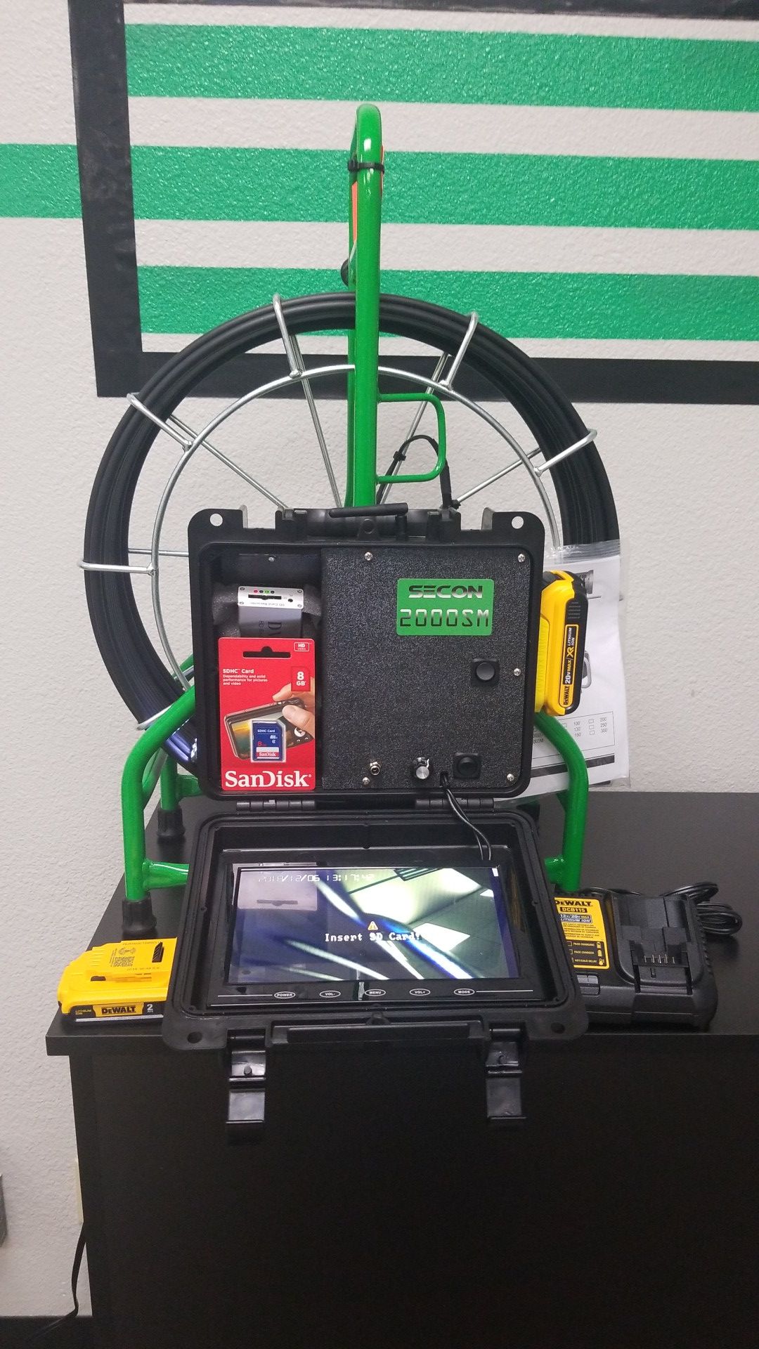 Secon-extreme 100' cordless mainline sewer camera mainline with wifi and sd card recording brand new