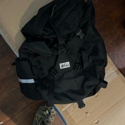 REI backpack For Bicycle Has Hardball Back Free 