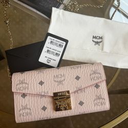 MCM Crossbody Wallet in Visetos Pink 