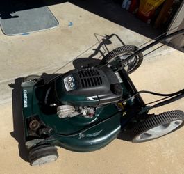 Craftsman key start electric 12 Volts, self-propelled lawnmower