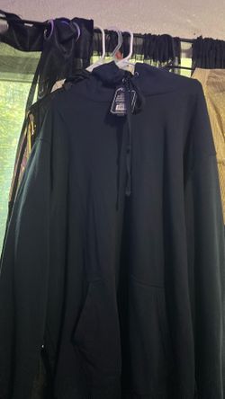 Men’s Size 2xl Brand New Sweater 