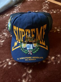 Supreme Crest Mesh Hat