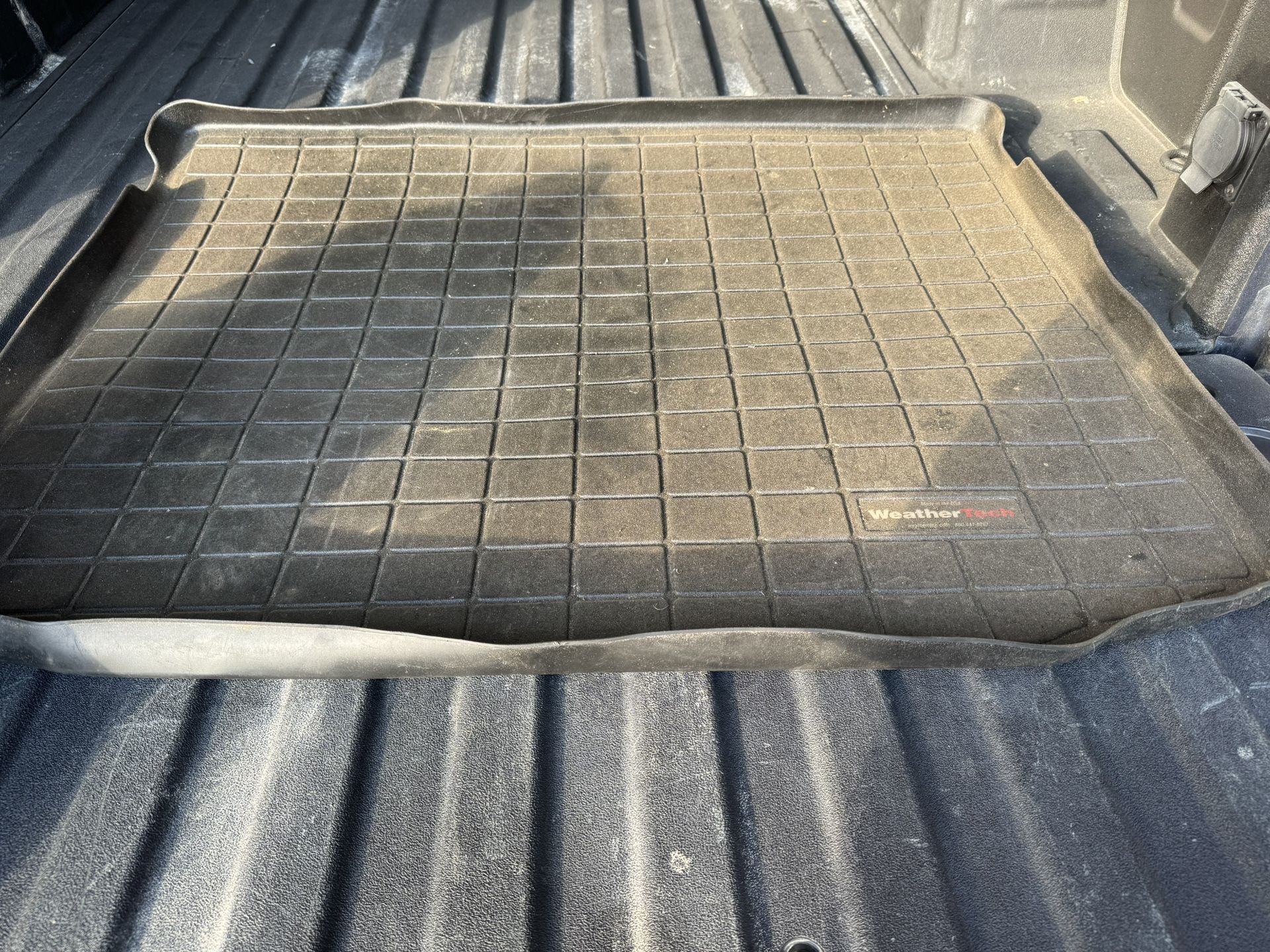 WeatherTech Floor Mats And Cargo Mat 