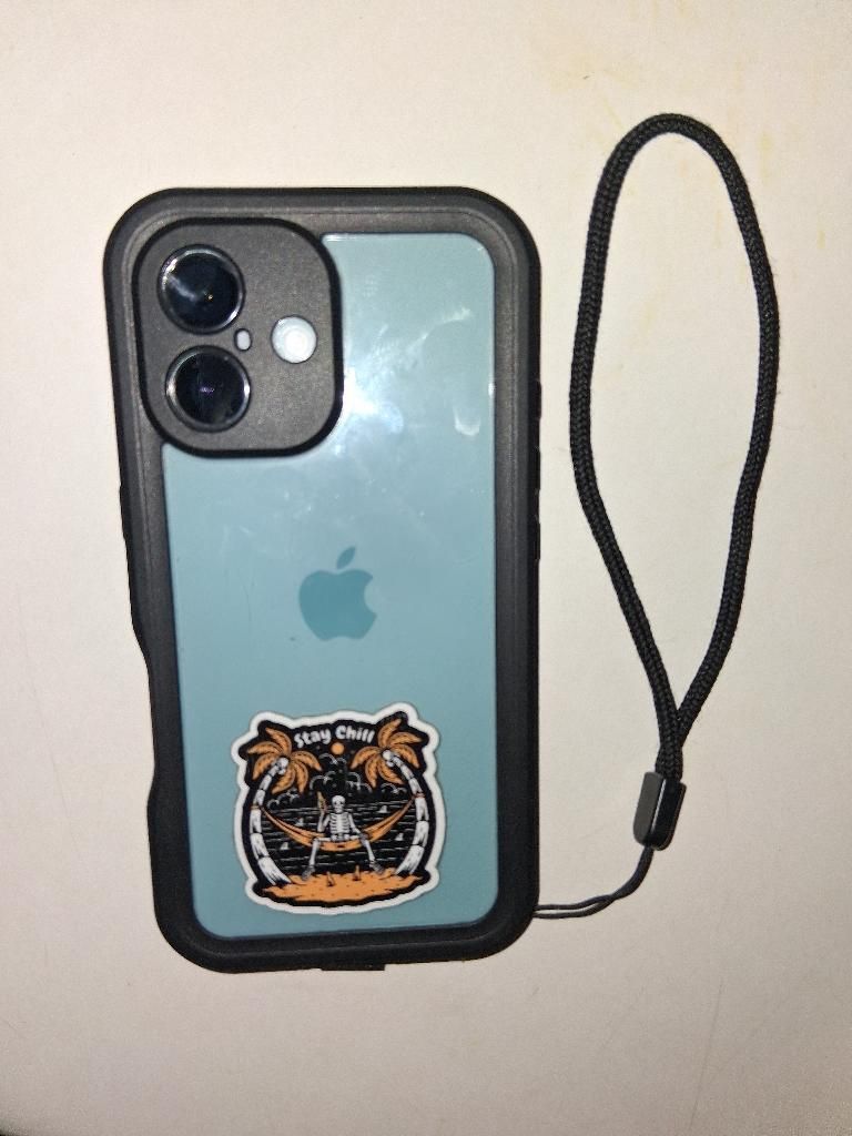 iPhone 16