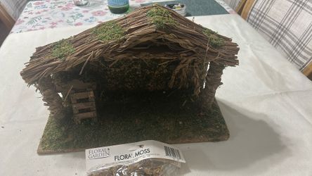Nativity Stable With Moss
