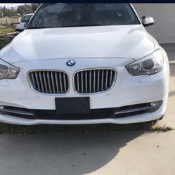 2011 Bmw Gt 550i For Parts