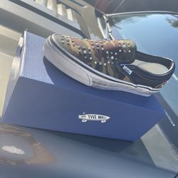 Size 10 vans