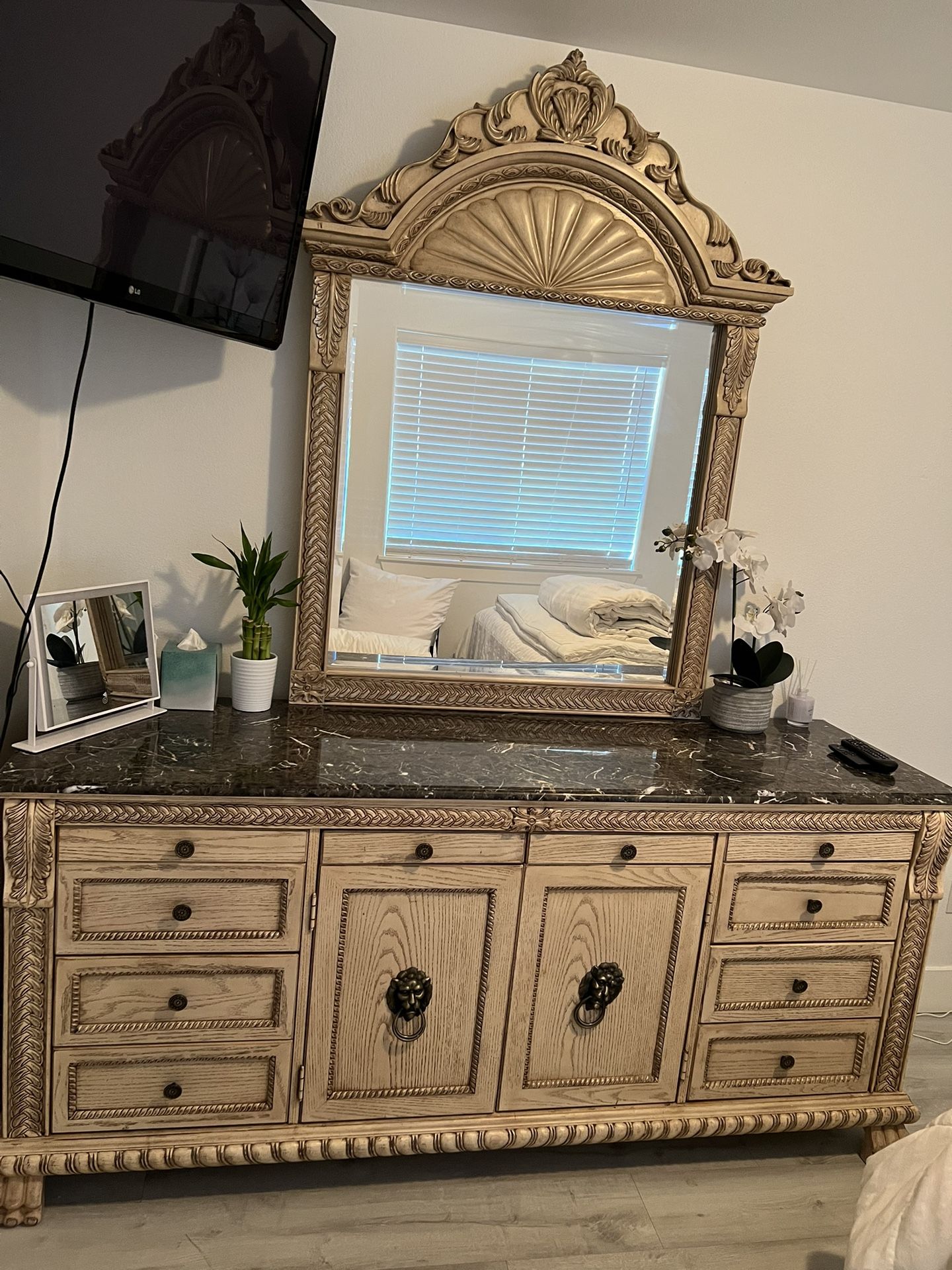 Dresser W/marble Top $600