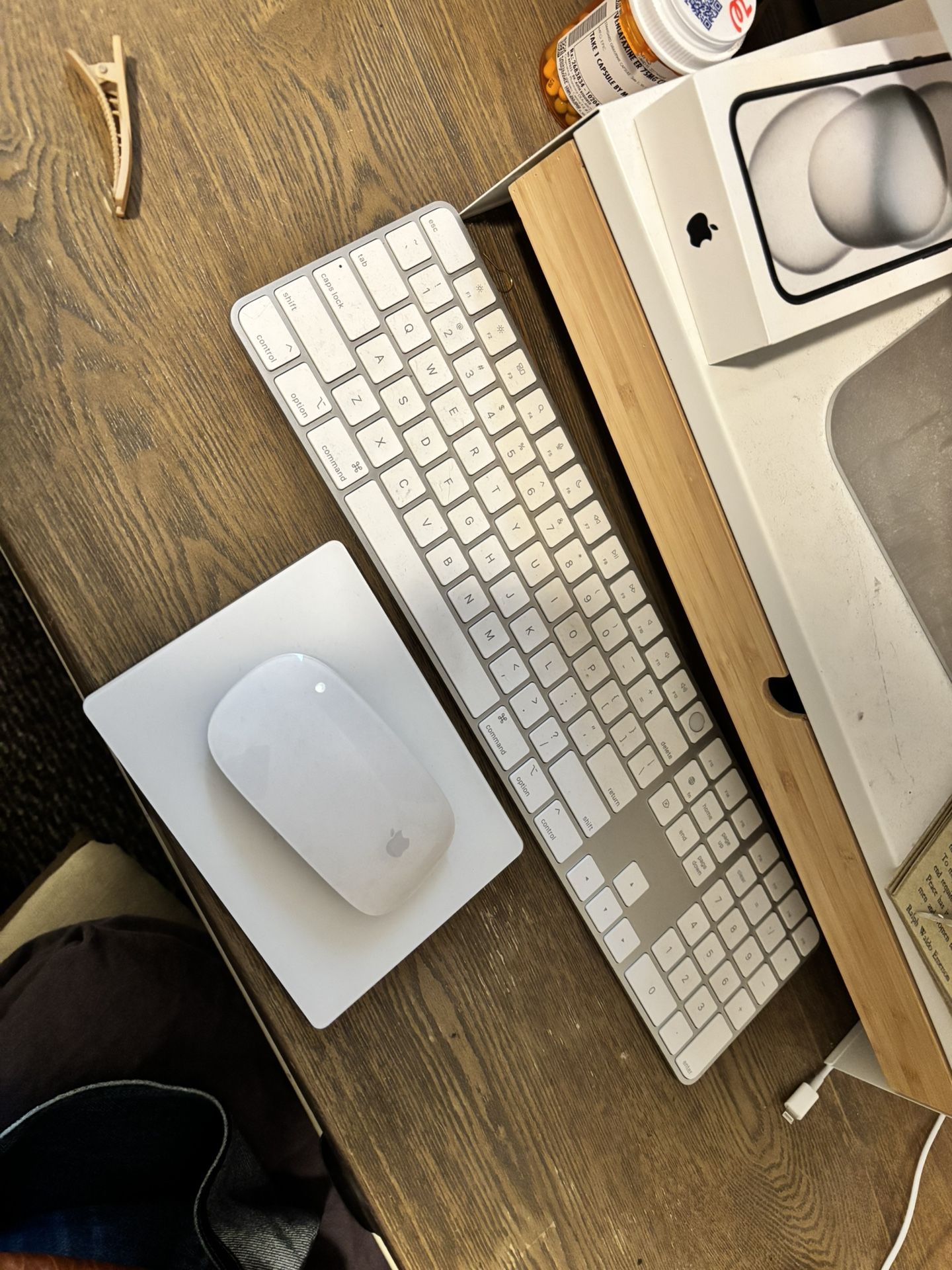 Max Desktop With Magic Mouse Trackpad And Keyboard