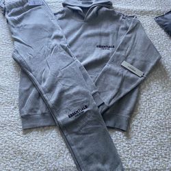 Essentials SS22 Set “Dark Oatmeal” Sz Large