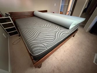 King Bed (frame, mattress, topper)
