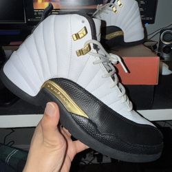 Jordan 12 Royalty Taxis (Complete In Box)