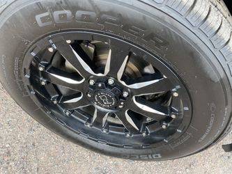 2017 Chevrolet Suburban Thumbnail