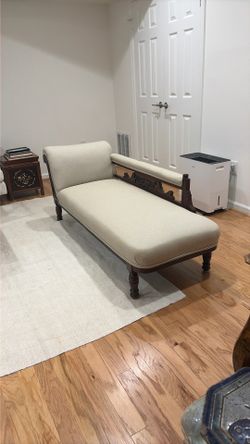 Antique Victorian Chaise