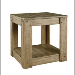 End Table- Ashley Furniture  LINDALON