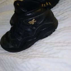 Boys Air Jordans Retro New York City Collection