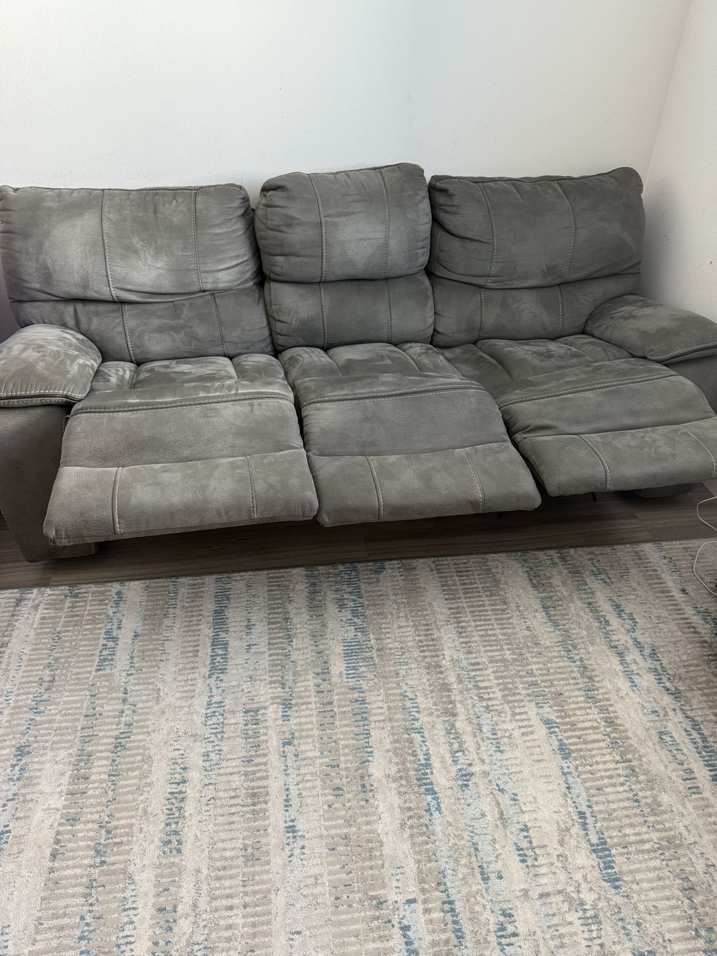 Recliner Sofa Free
