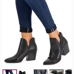 Brand New Women's Black Boots