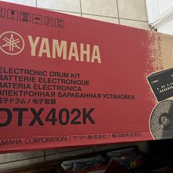 Electronic Drum kit - YAMAHA