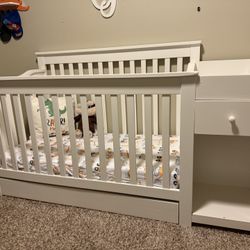 Baby Crip W/ Newton Breathable Mattress 