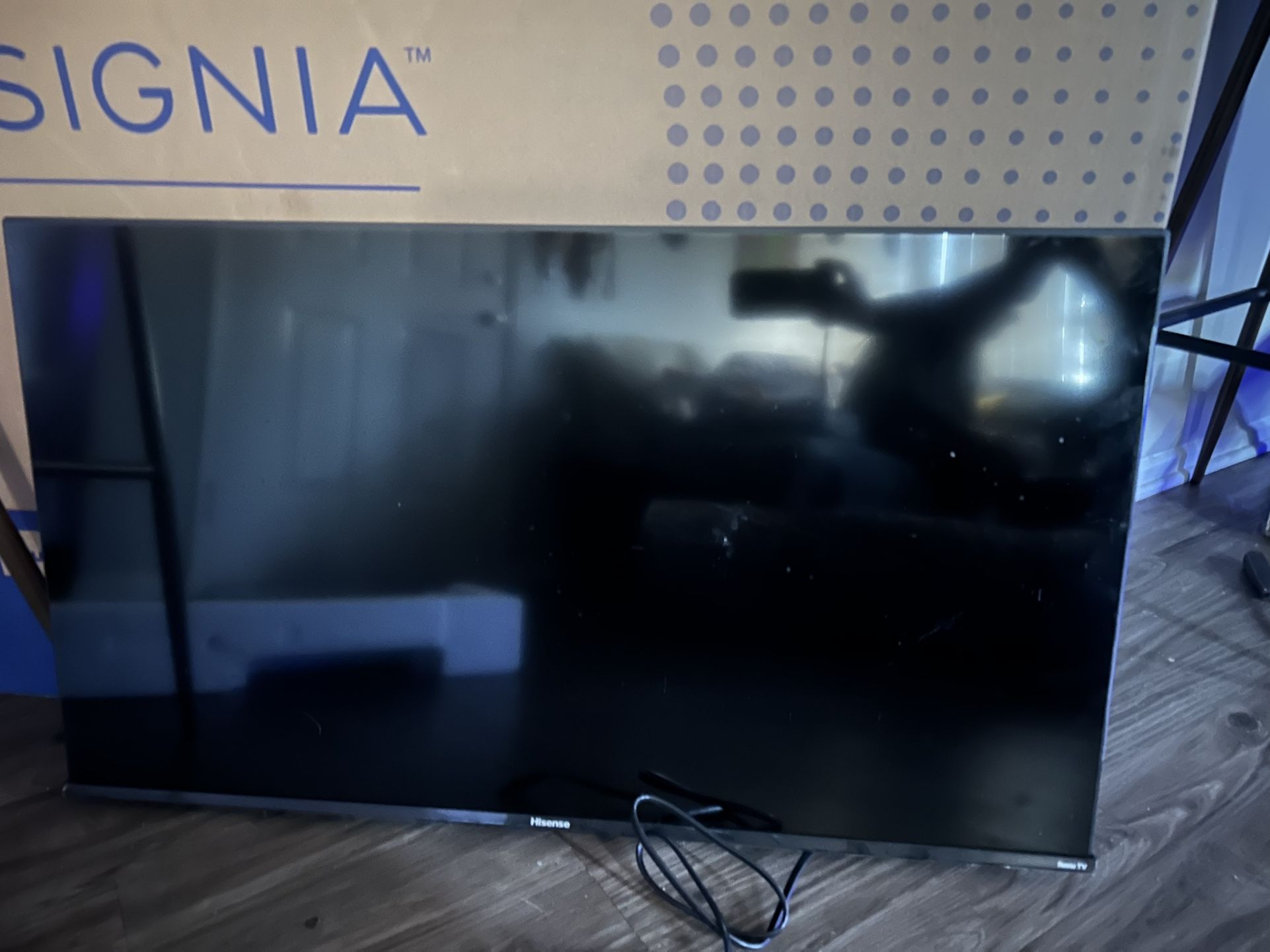 Hisense Roku TV 40”
