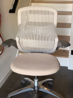 Knoll Generation Ergonomic Office Chair