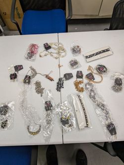 Jewelry Collection - Necklaces, Earrings, Bracelets & Rings