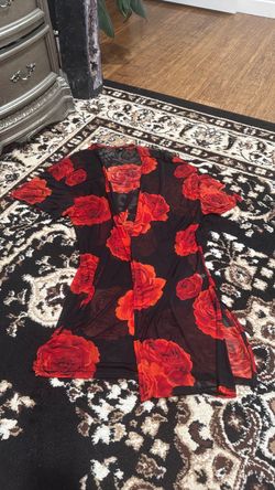 Rose mesh cover up