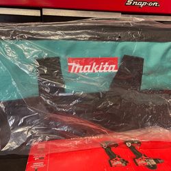 MAKITA  BAG   NEW  18”large  high 9” brand new out the box never used