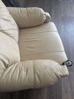The White Single Recliner
