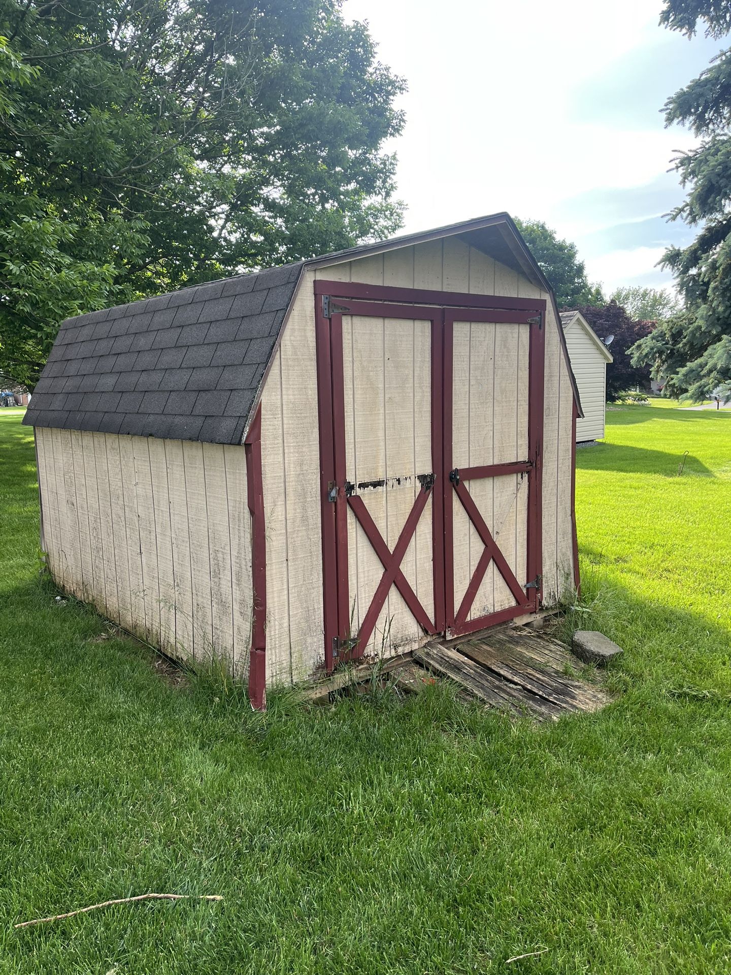 Shed Free. $I Will Give You $40 Cash To Haul It Away.