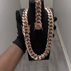 Gold Cuban Link Chain Necklace for Men – 18K Plated, Iced Out, Hip Hop Jewelry, 10mm Thick”