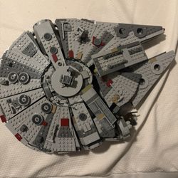 Lego Millennium Falcon 