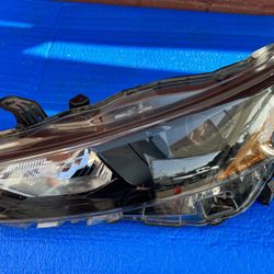 2022-2023 Nissan Altima Headlight Left Driver Side
