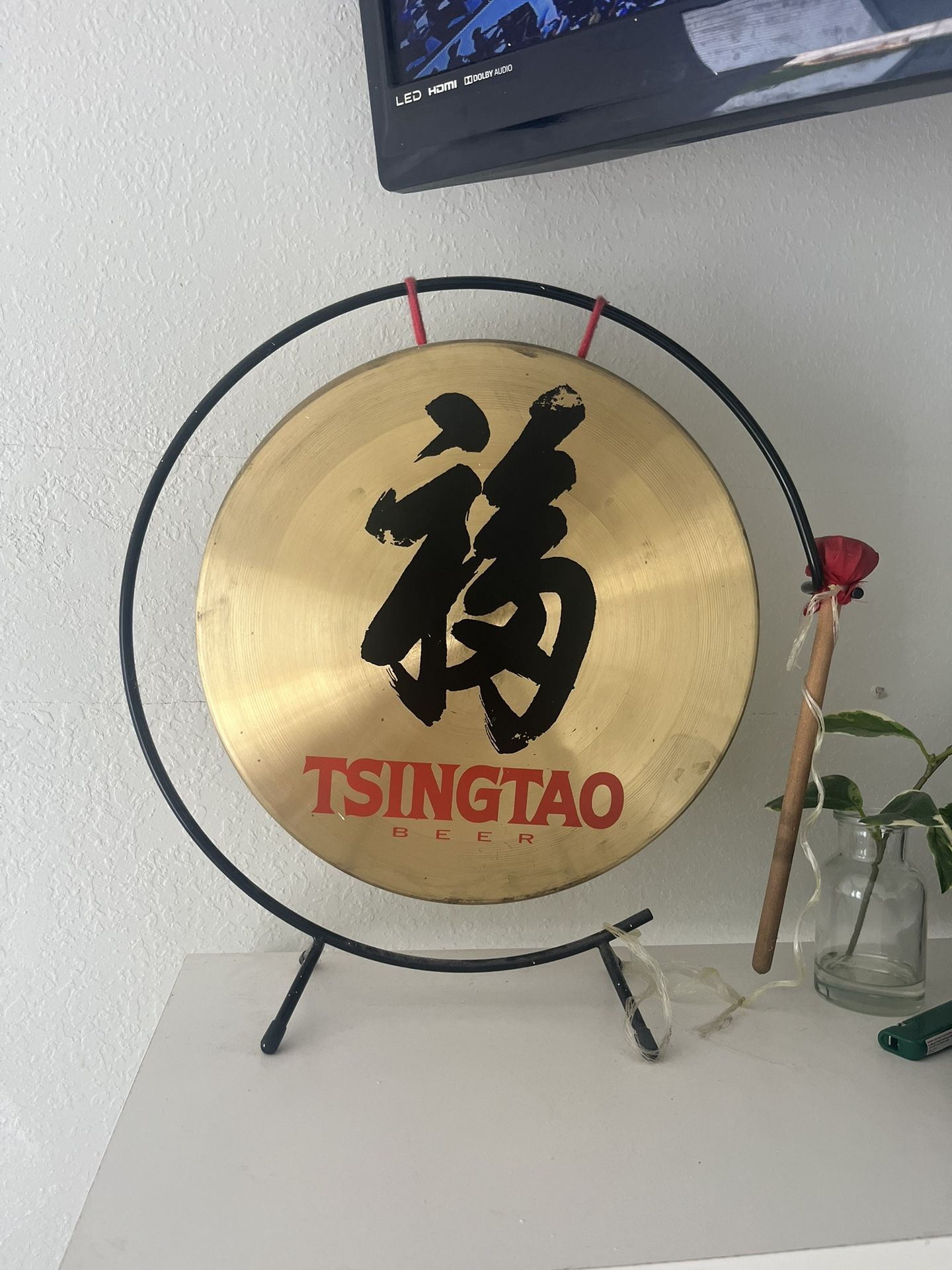 Tsingtao beer Gong 