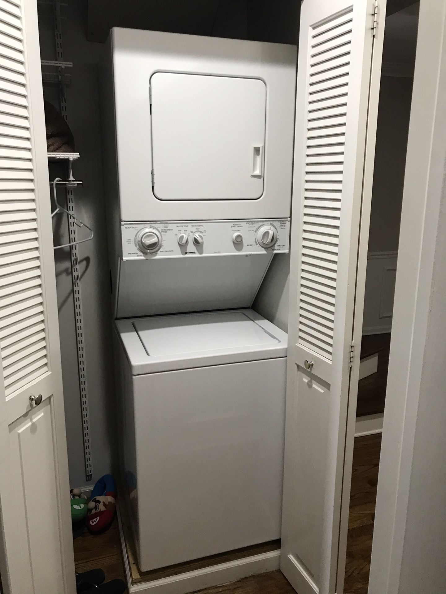 Kenmore washer and dryer set