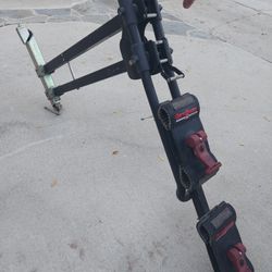 YAKIMA BIKE RACK FOR CAR