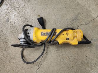 DEWALT GRINDER 